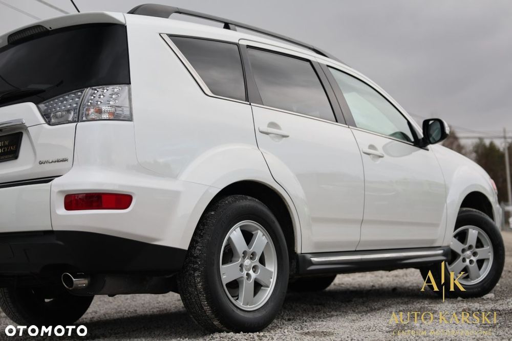 Mitsubishi Outlander - 14
