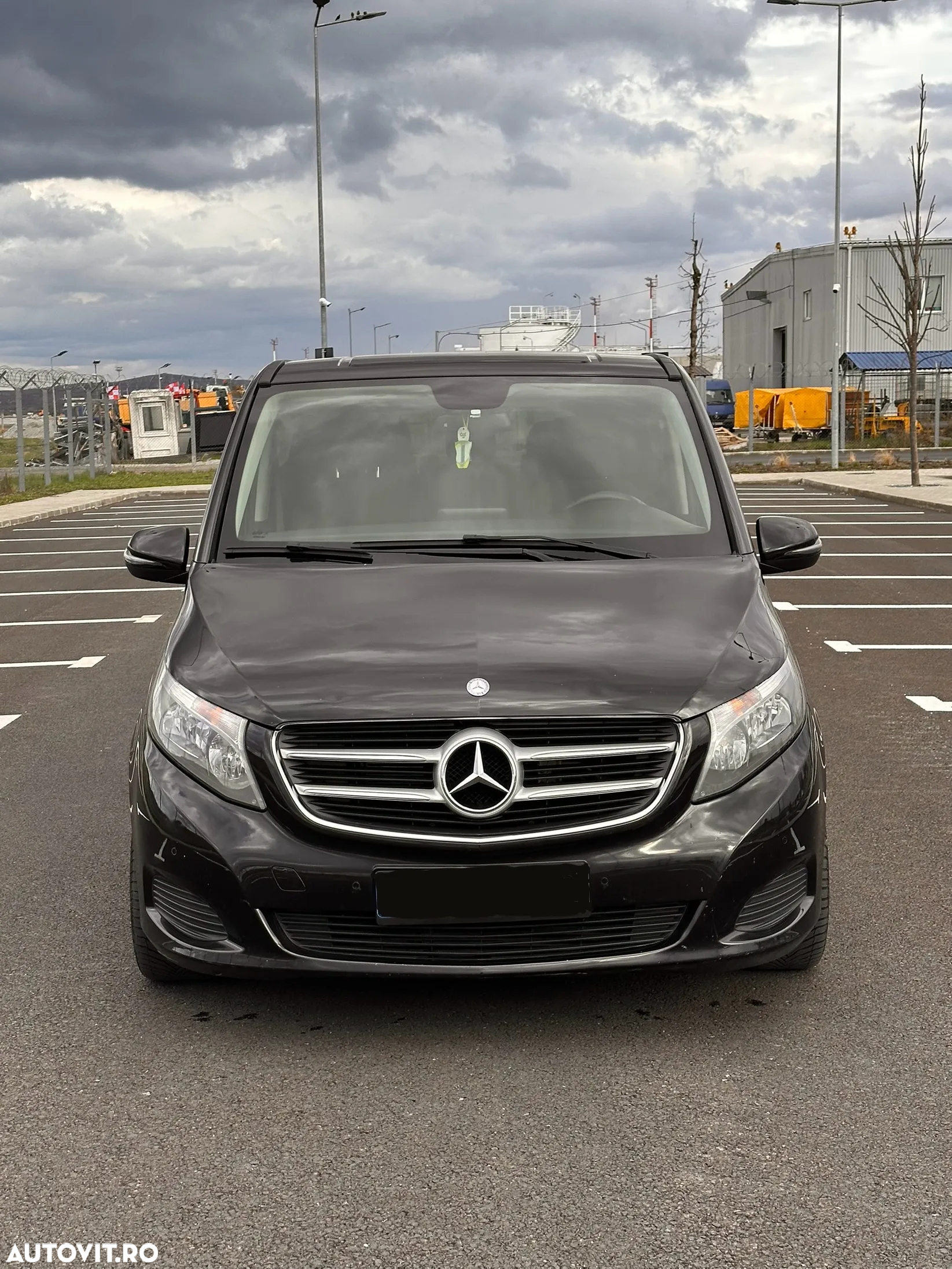 Mercedes-Benz V 220 d extralang 7G-TRONIC SCORE - 3