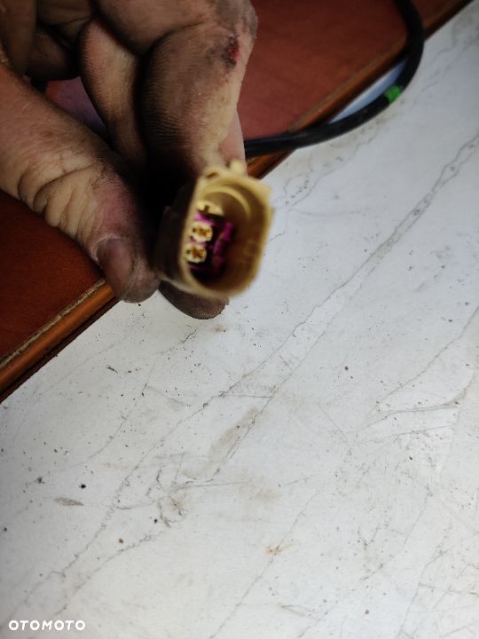 Czujnik temperatury spalin 1.6 TDI Skoda Octavia 3 VW Golf Passat Seat Altea Audi 04L906088AD - 3