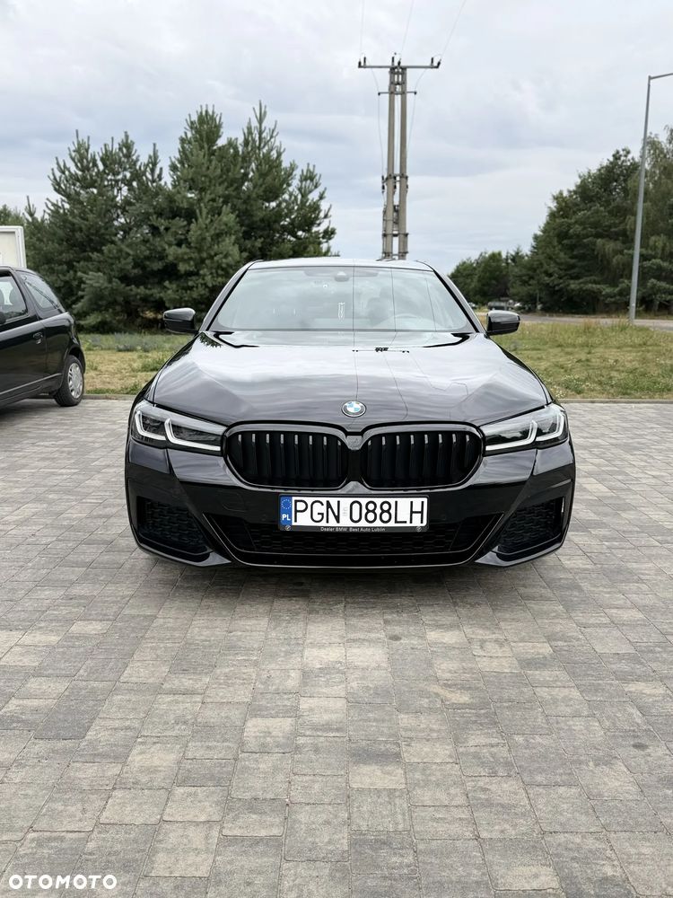 BMW Seria 5 520d xDrive mHEV M Sport sport - 2