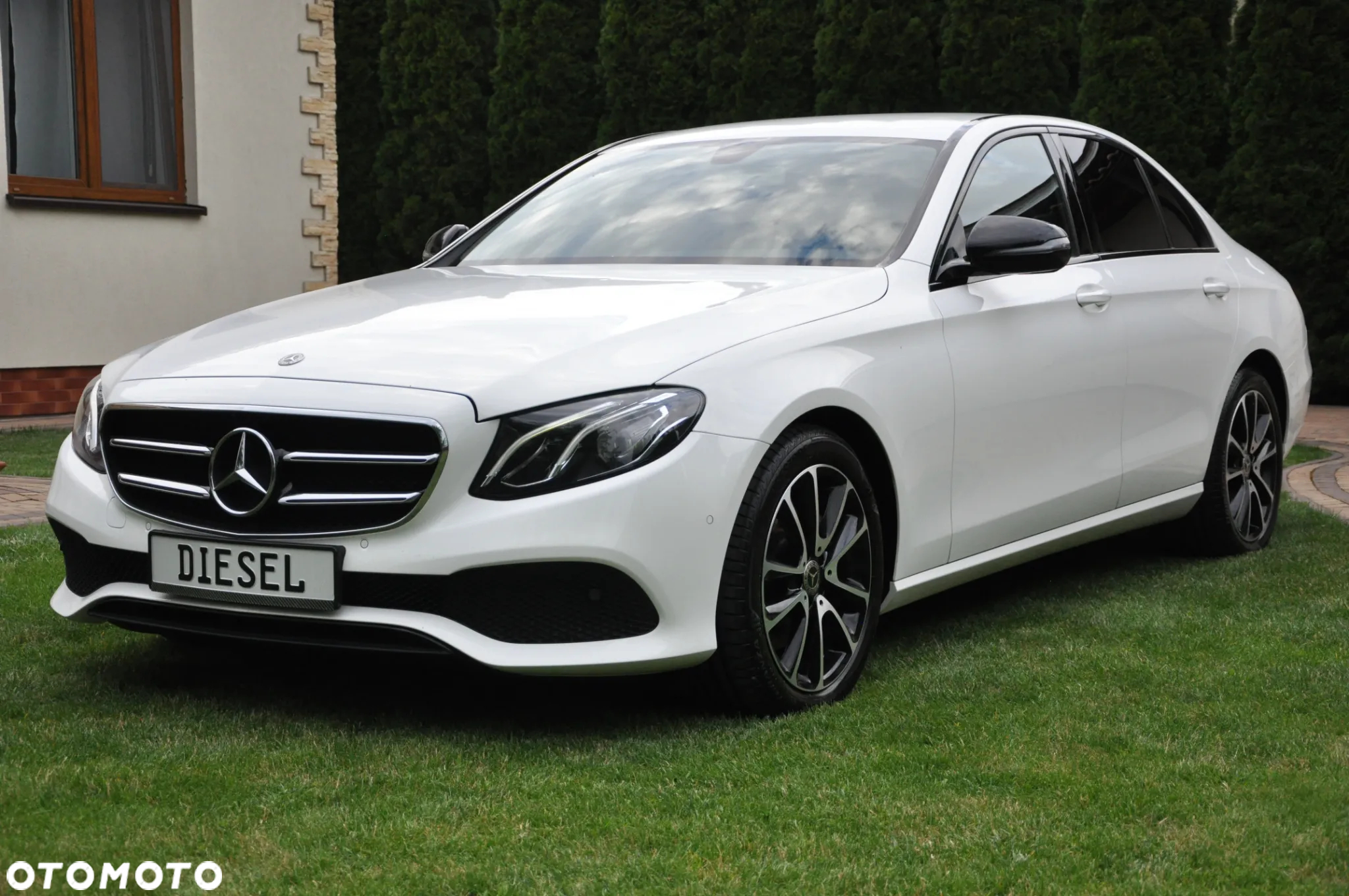 Mercedes-Benz Klasa E - 13