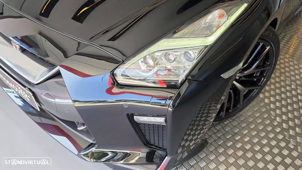 Nissan GT-R Prestige Edition - 32