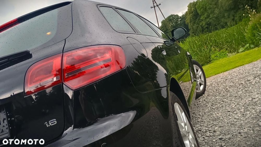 Audi A3 Sportback 1.6 Ambiente - 8