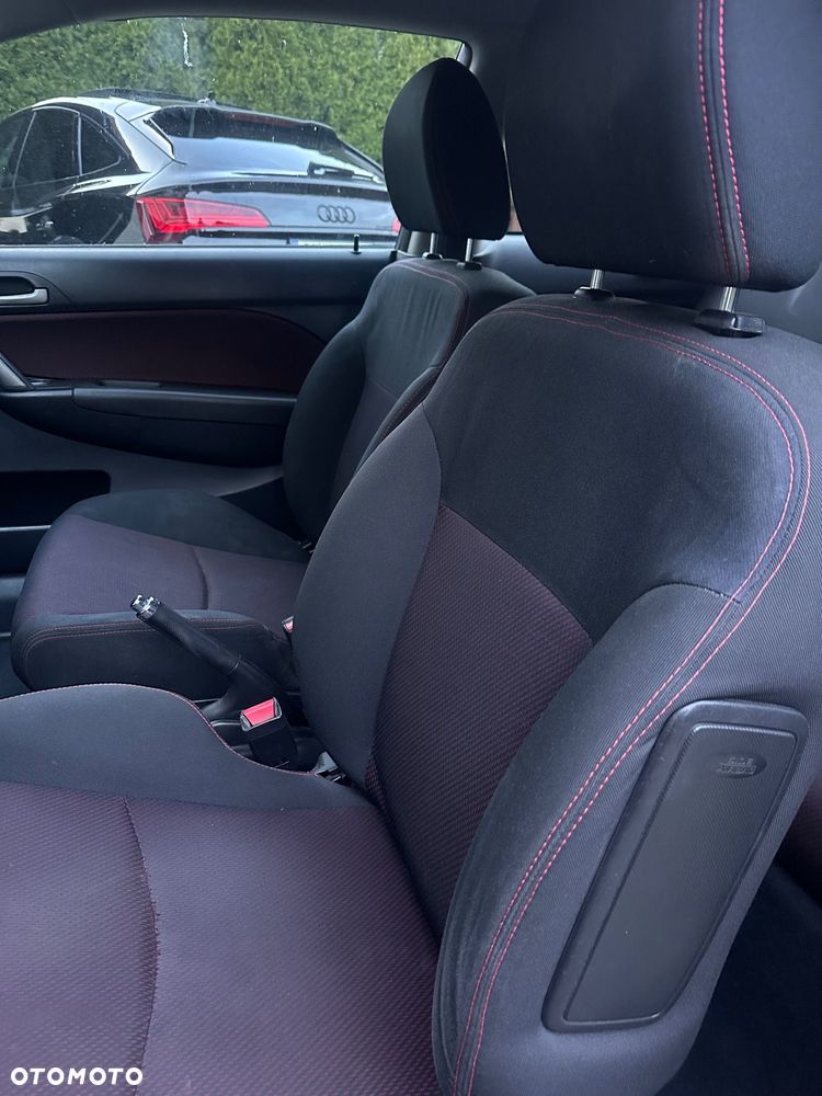 Honda Civic 1.4i Sport - 8