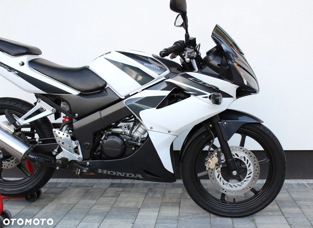 Honda CBR - 10