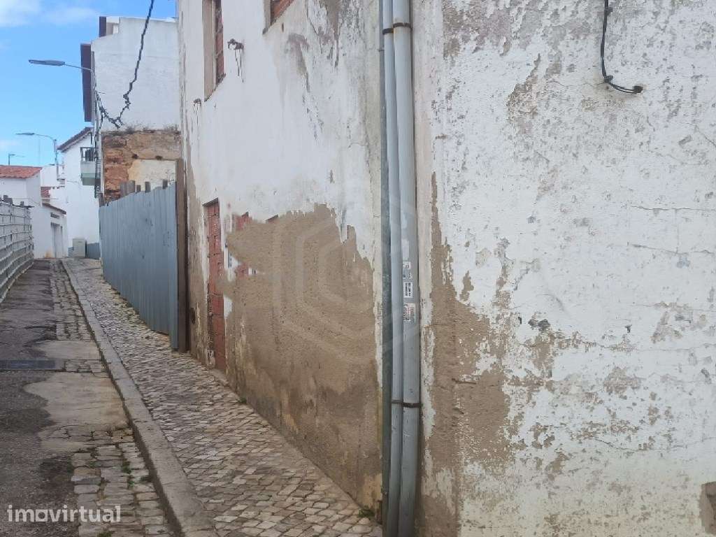 Terreno urbano para construção localizado no centro de Lagoa, Algarve - Grande imagem: 3/16