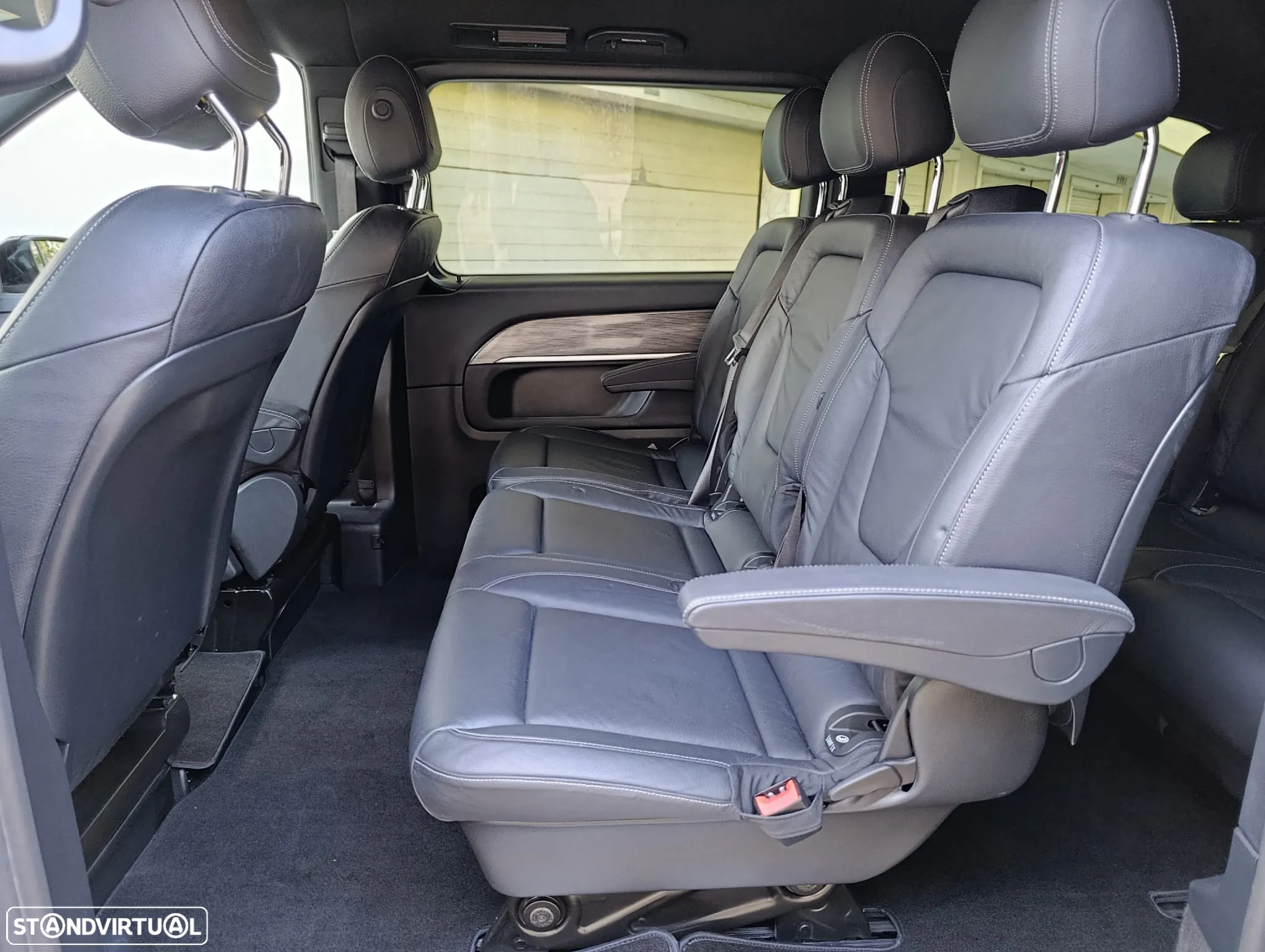 Mercedes-Benz V 250 d Exclusive - 30