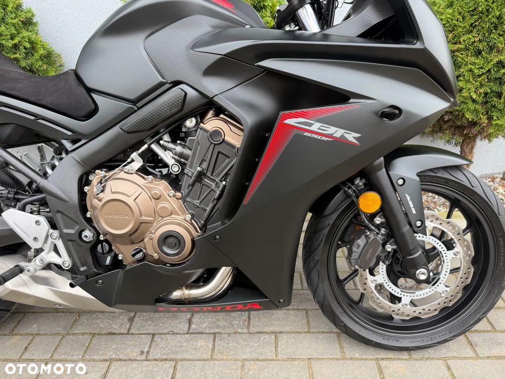 Honda CBR - 18