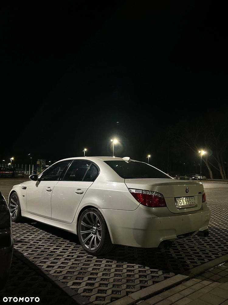 BMW M5 - 1