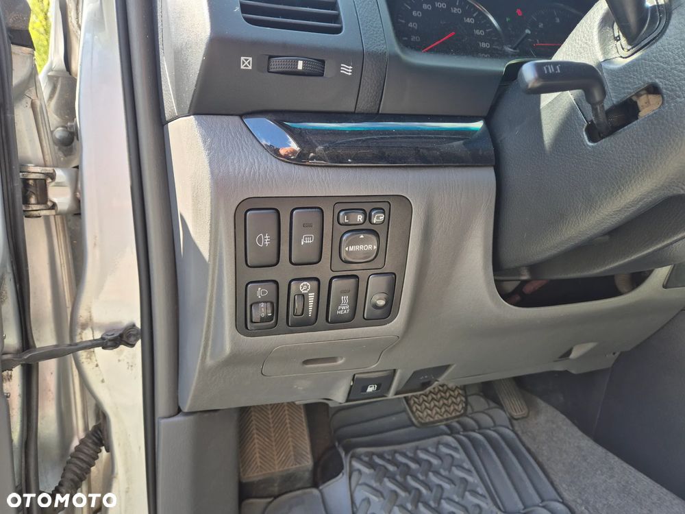 Toyota Land Cruiser 3.0 D Luna Comfort - 27