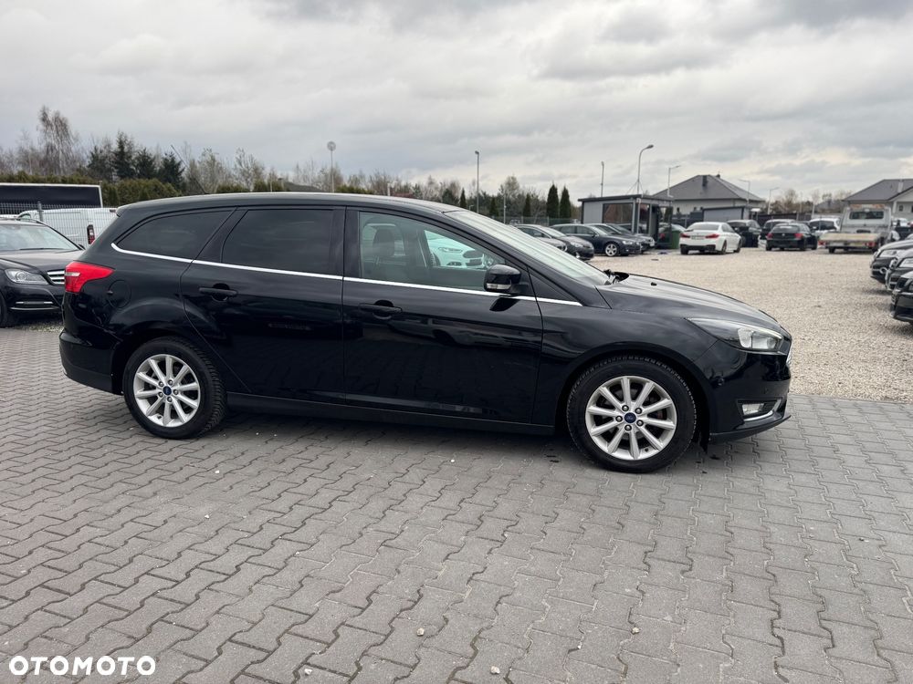 Ford Focus 1.0 EcoBoost Titanium ASS - 6
