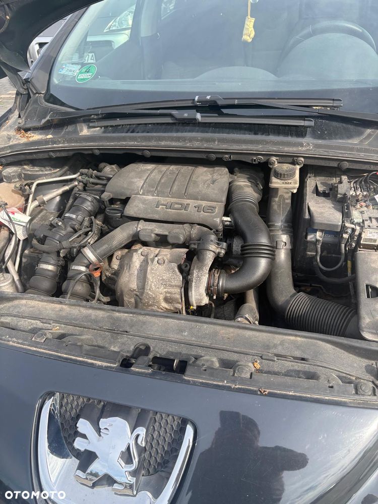 Peugeot 308 1.6 HDi Premium - 9