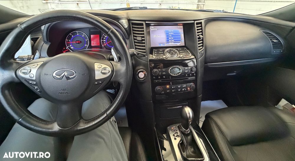 Infiniti FX 30 FX30d 3.0d V6 S Premium AWD - 10