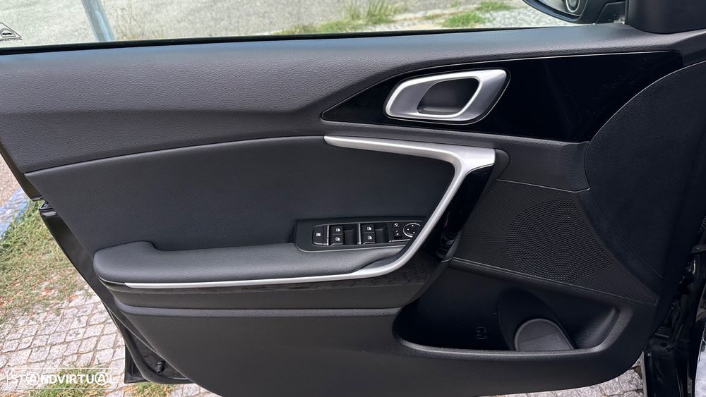Kia Ceed SW 1.6 GDi PHEV Drive 6DCT - 21