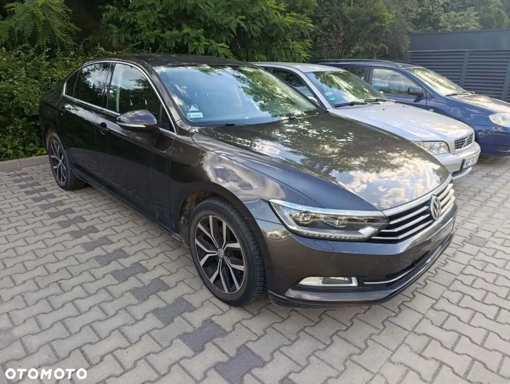 Volkswagen Passat 2.0 TDI BMT Comfortline DSG - 5