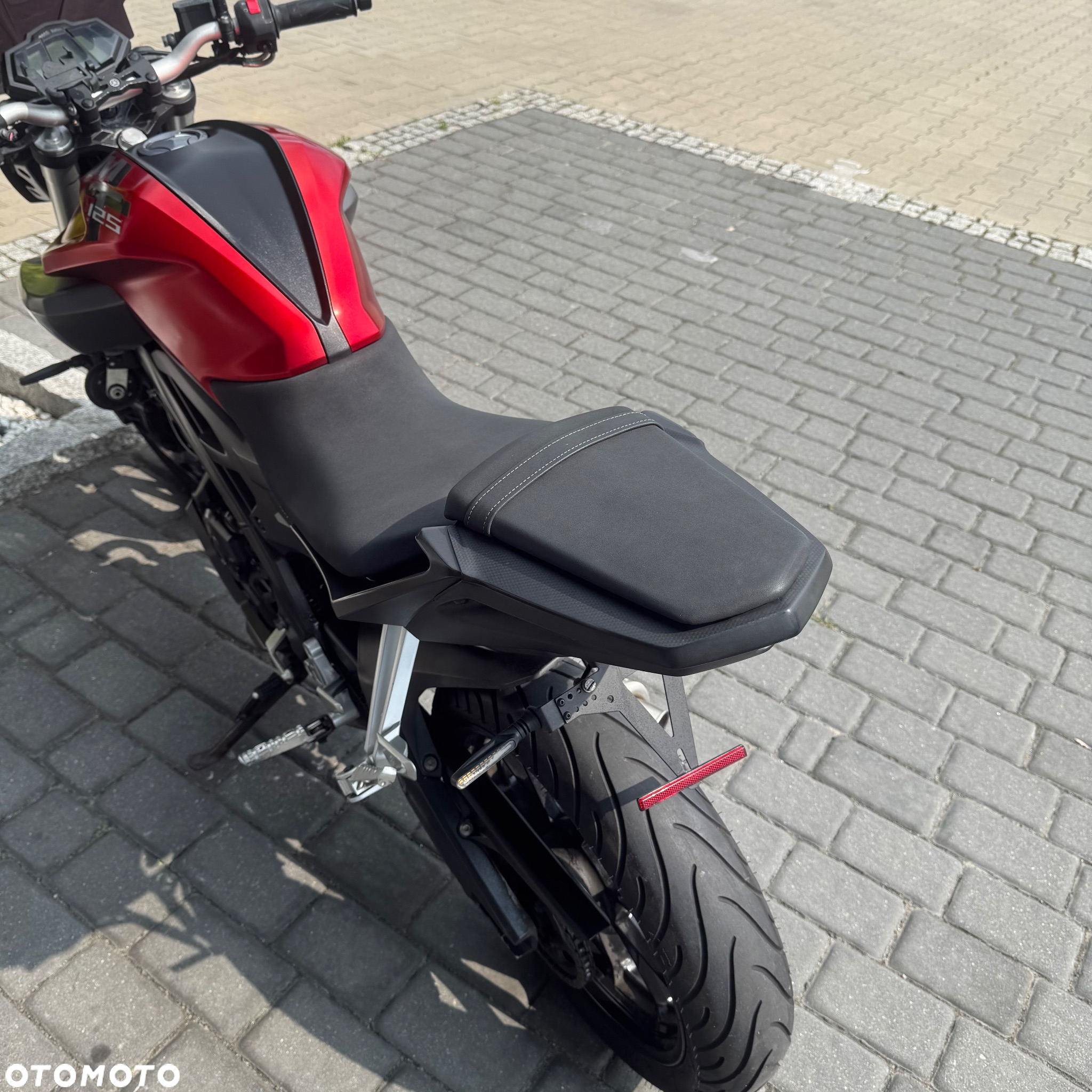 Yamaha MT - 9