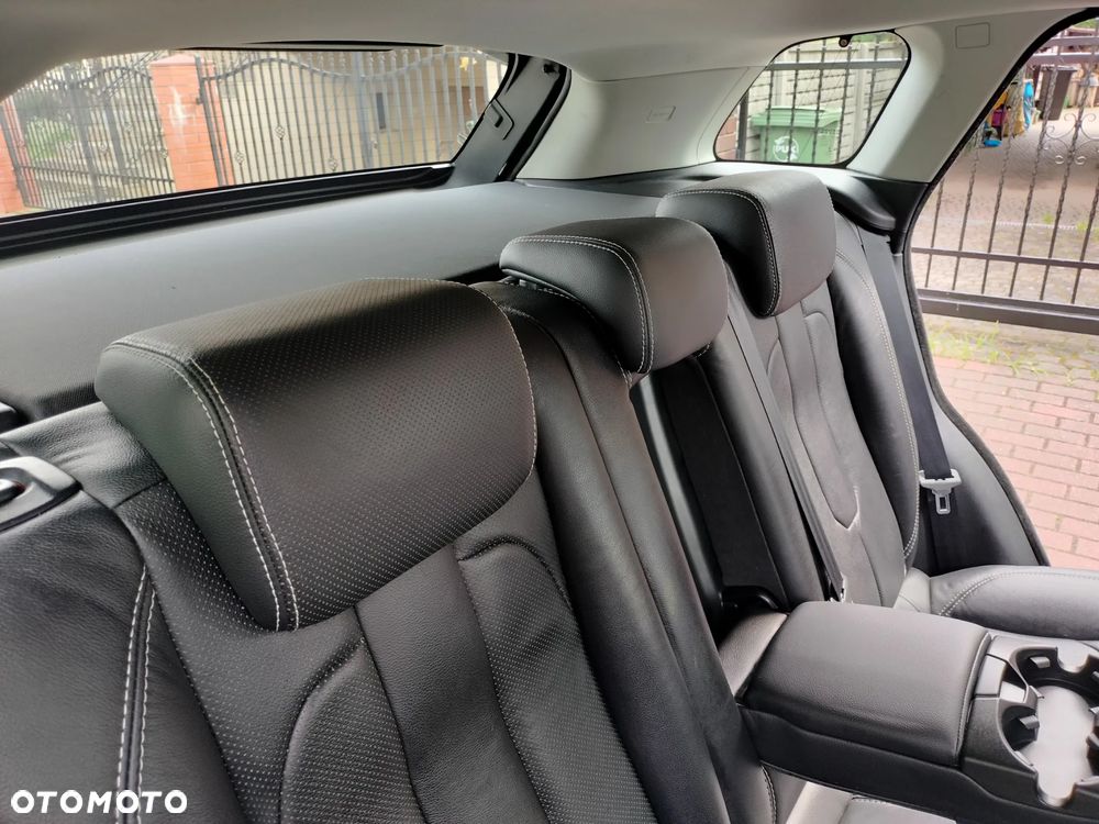 Land Rover Range Rover Evoque - 26