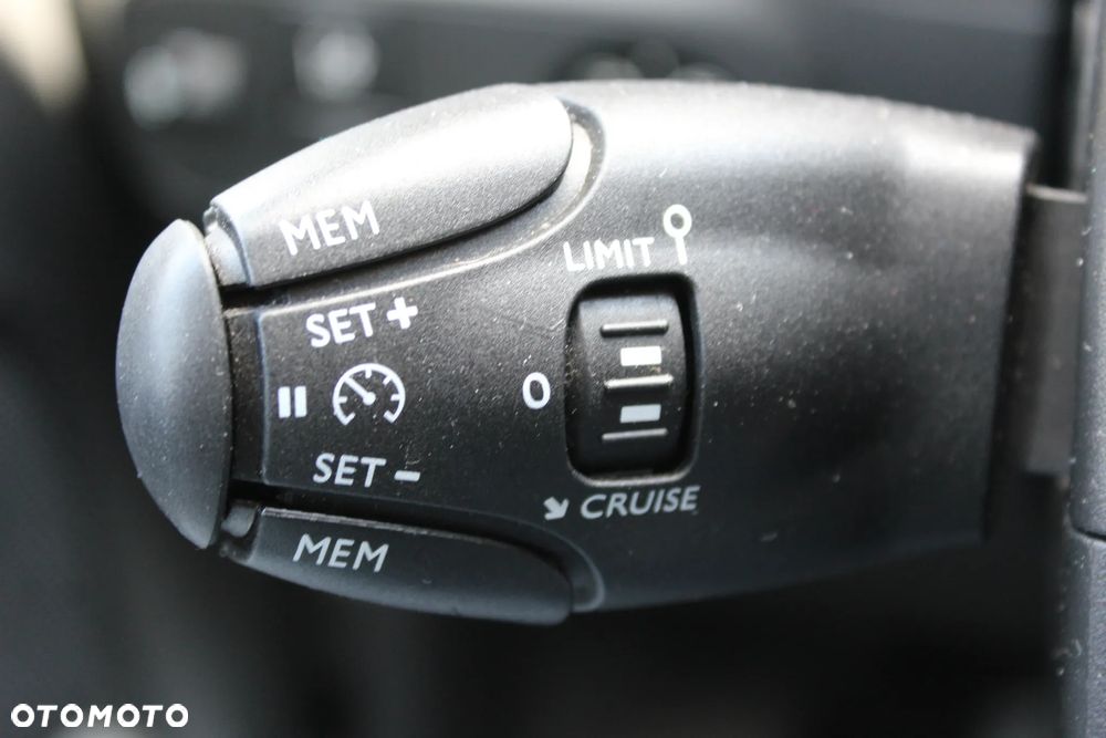 Citroën C3 BlueHDi 75 S&S 83g FEEL - 19