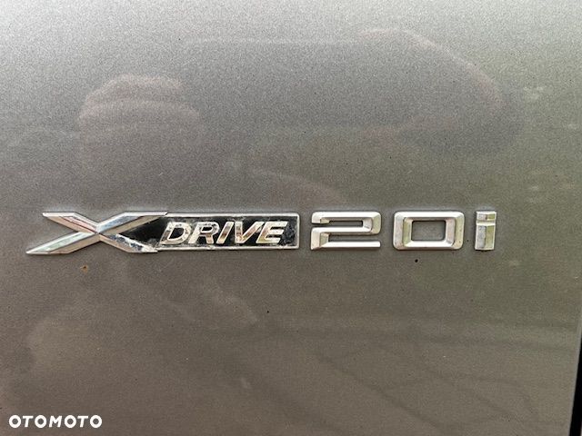 BMW X3 xDrive20i - 12