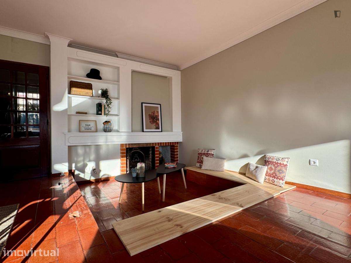Quarto - localizado em Olivais Coimbra - Grande imagem: 5/8