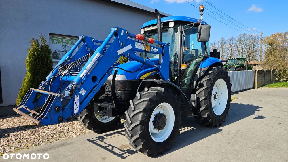 New Holland TD80 - 1