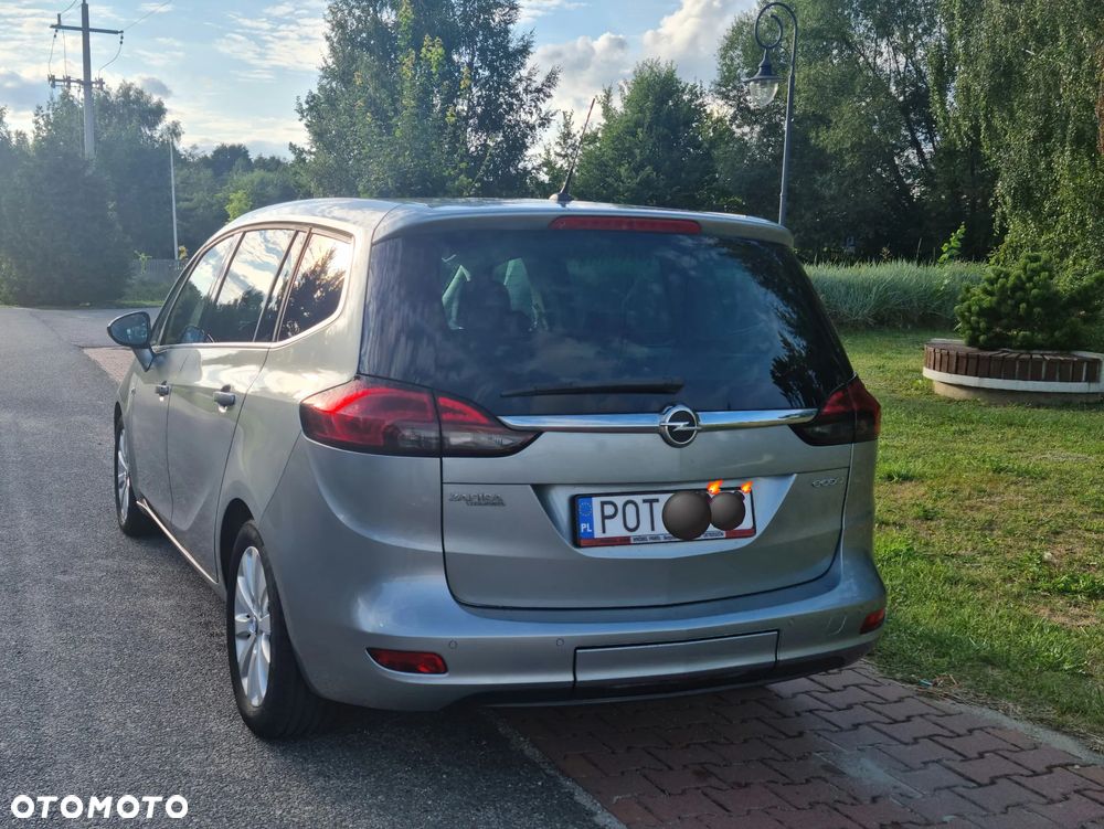Opel Zafira 1.4 T Cosmo EcoFLEX S&S - 4