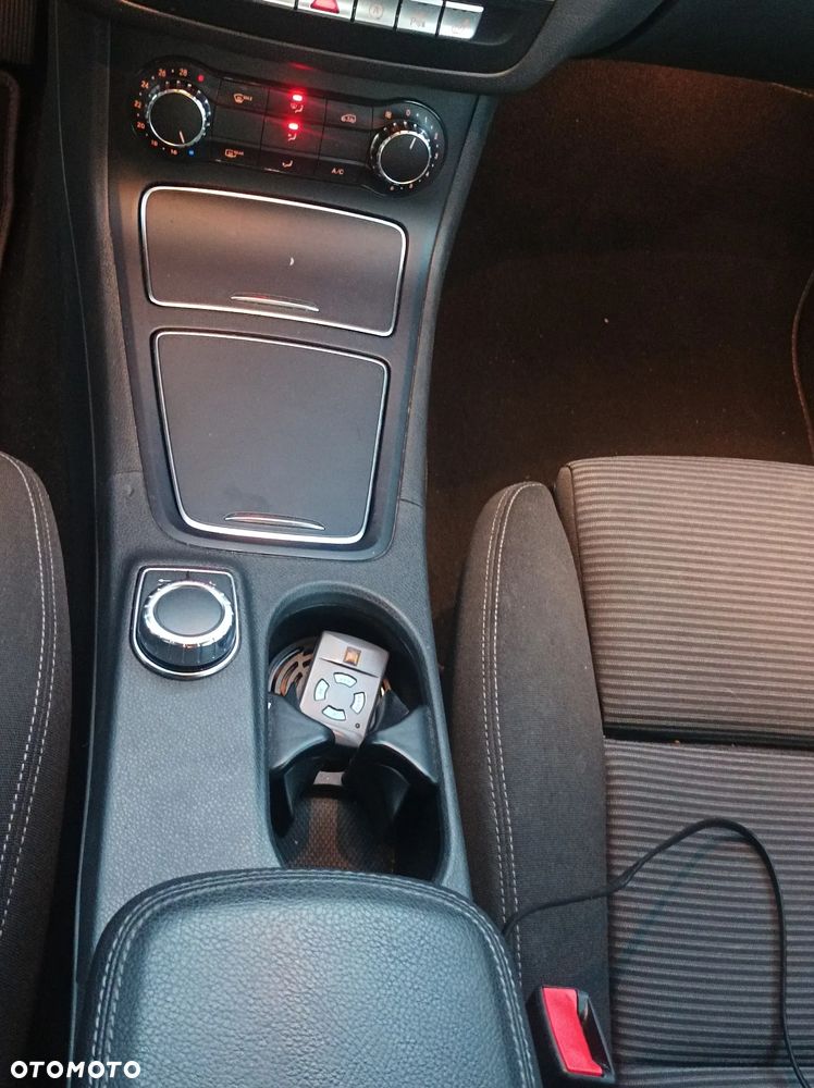 Mercedes-Benz Klasa B 180 (CDI) d 7G-DCT Urban - 3