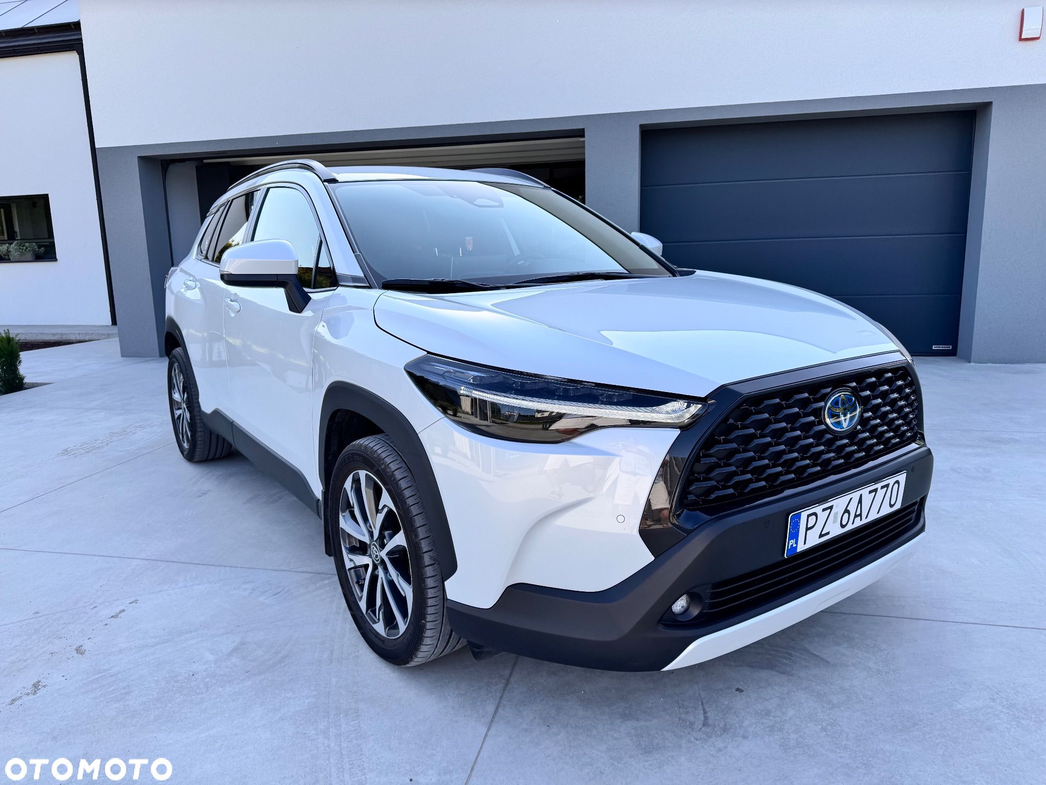 Toyota Corolla Cross 2.0 Hybrid Style - 1