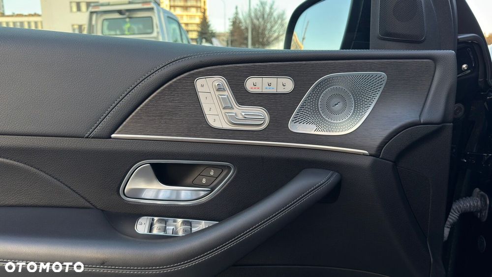 Mercedes-Benz GLE - 15