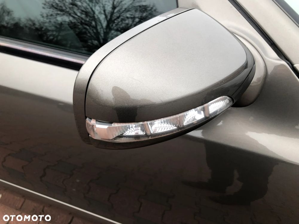 Mercedes-Benz Klasa E - 13