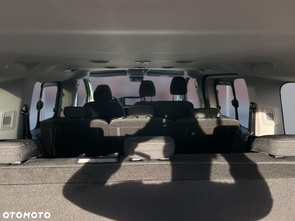 Volkswagen Transporter Kombi L2H1 M1 - 19