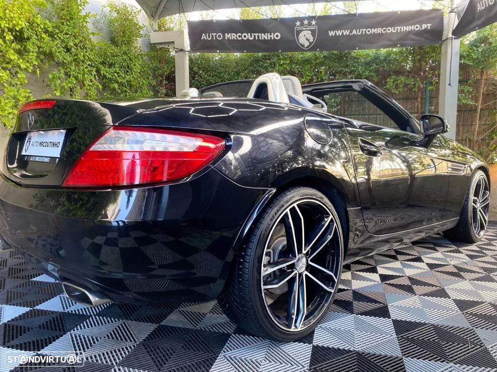 Mercedes-Benz SLK 200 (BlueEFFICIENCY) - 5