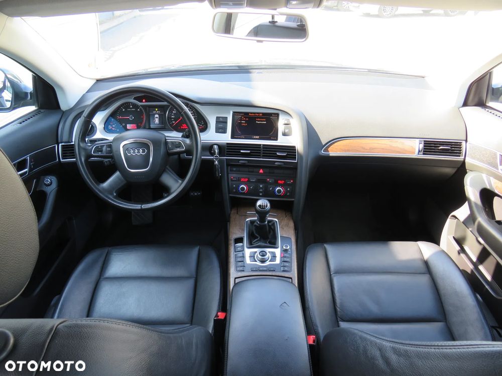 Audi A6 Avant - 27
