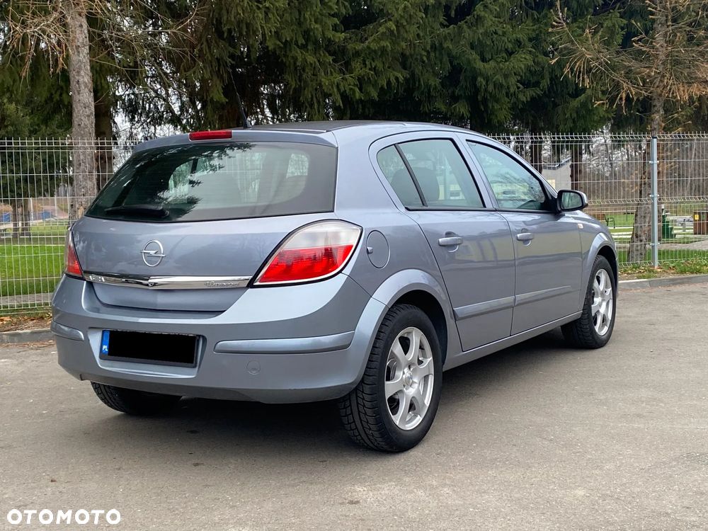 Opel Astra 1.6 - 16