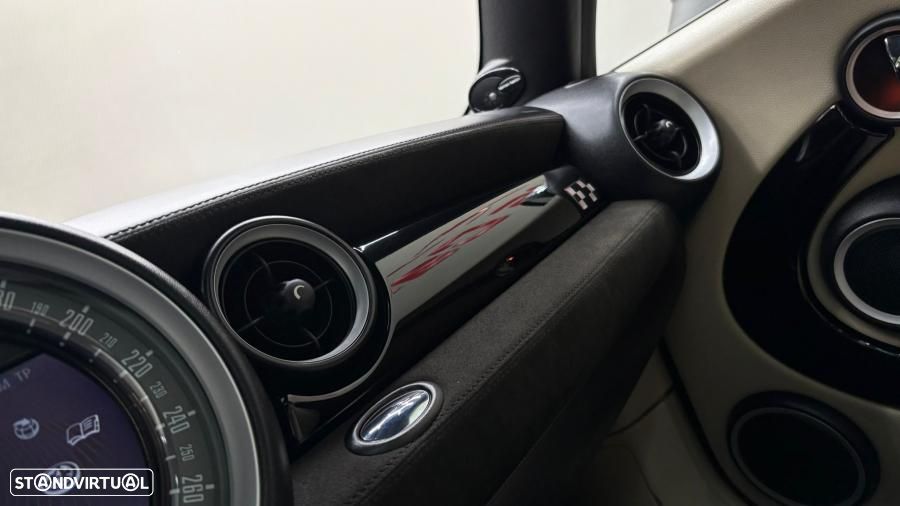 MINI Clubman John Cooper Works - 23