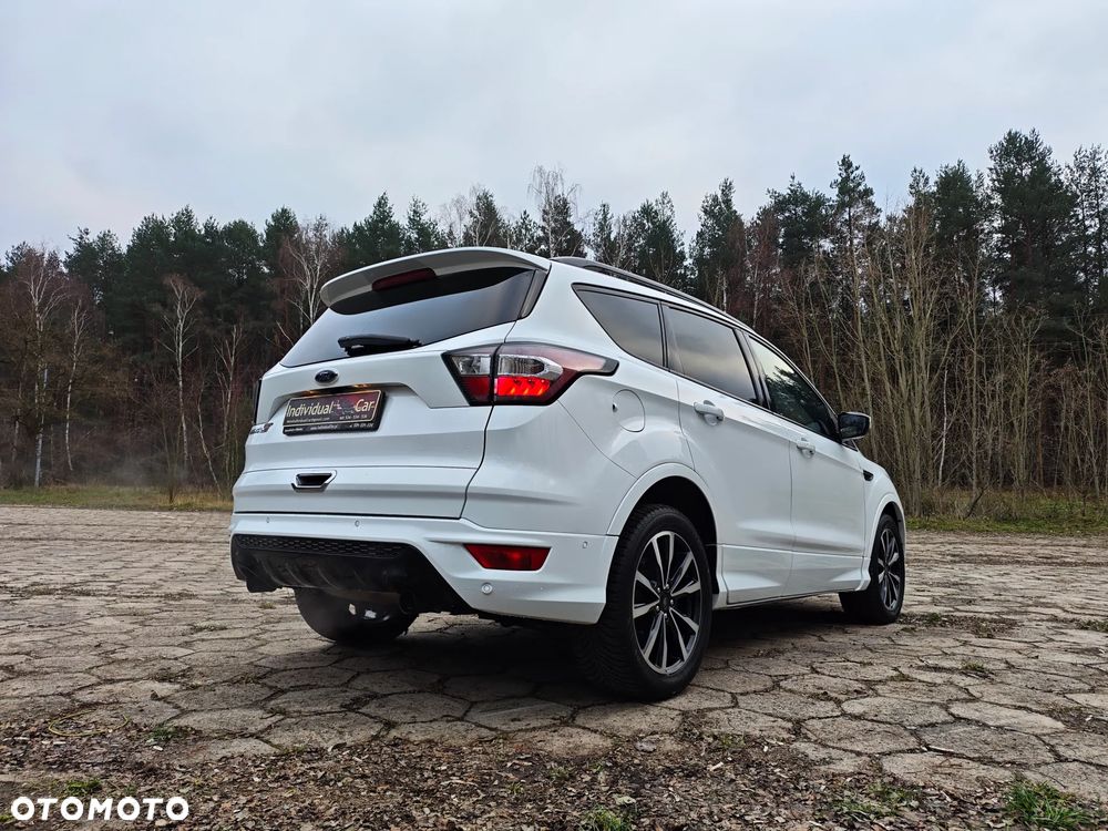 Ford Kuga - 20