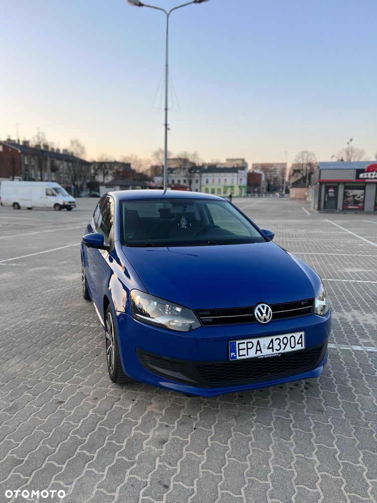 Volkswagen Polo - 2