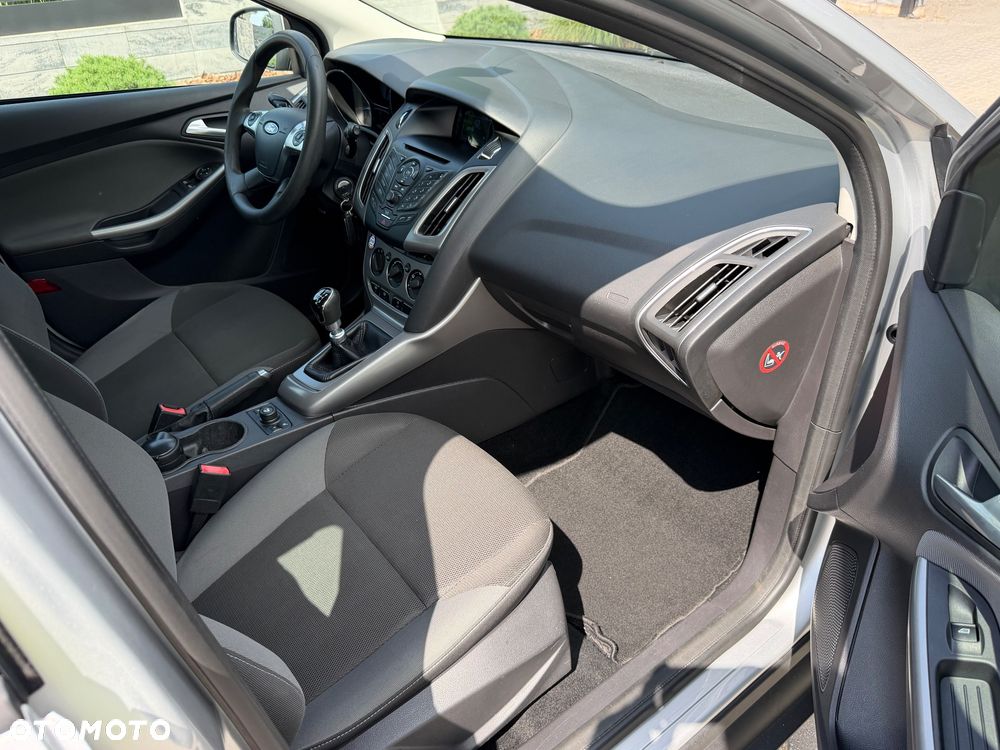 Ford Focus 1.6 EcoBoost Start-Stopp-System - 24