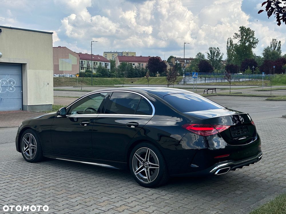 Mercedes-Benz Klasa C 180 9G-TRONIC AMG Line - 9