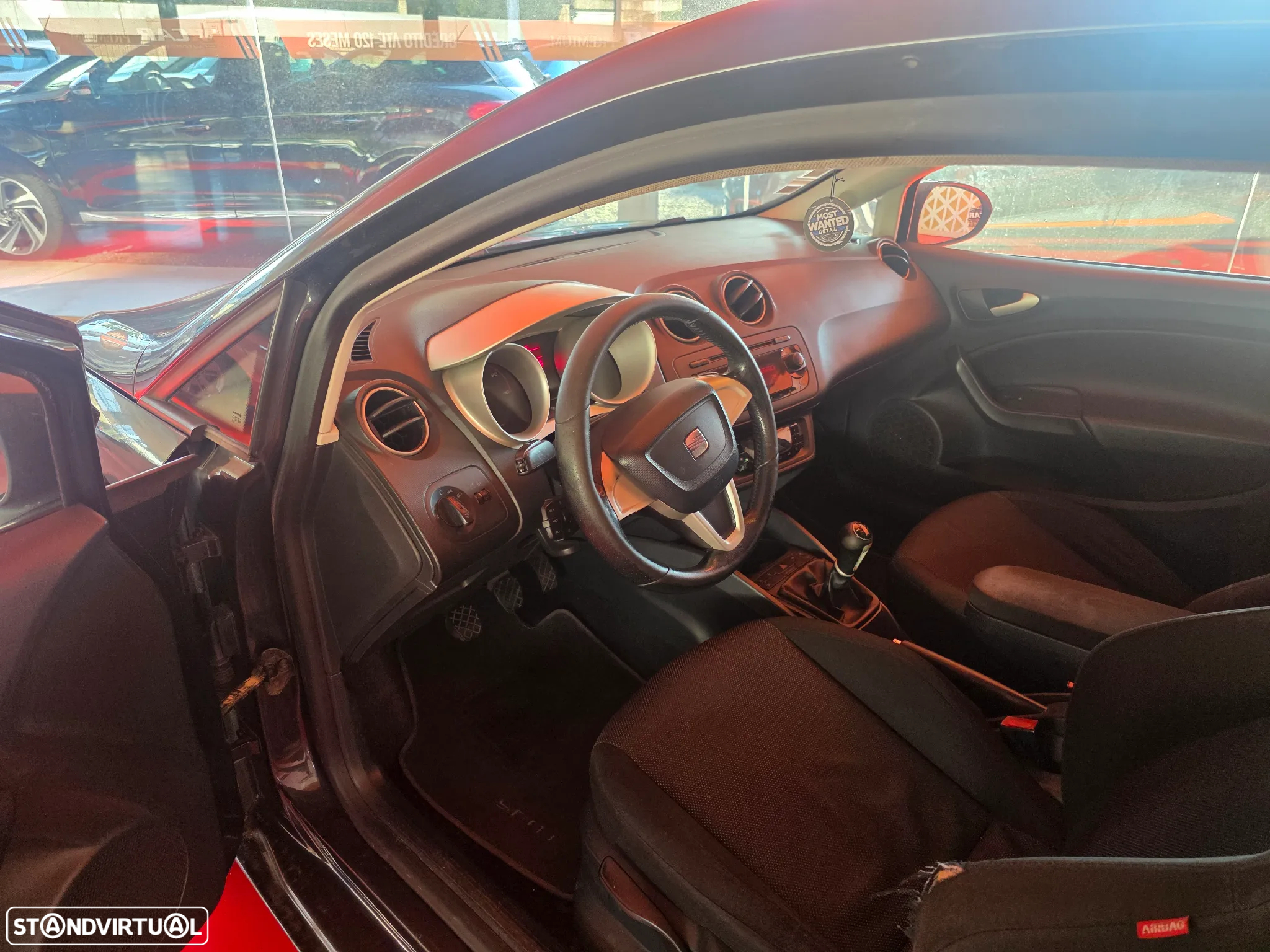 SEAT Ibiza SC 1.6 TDi Sport DPF - 9