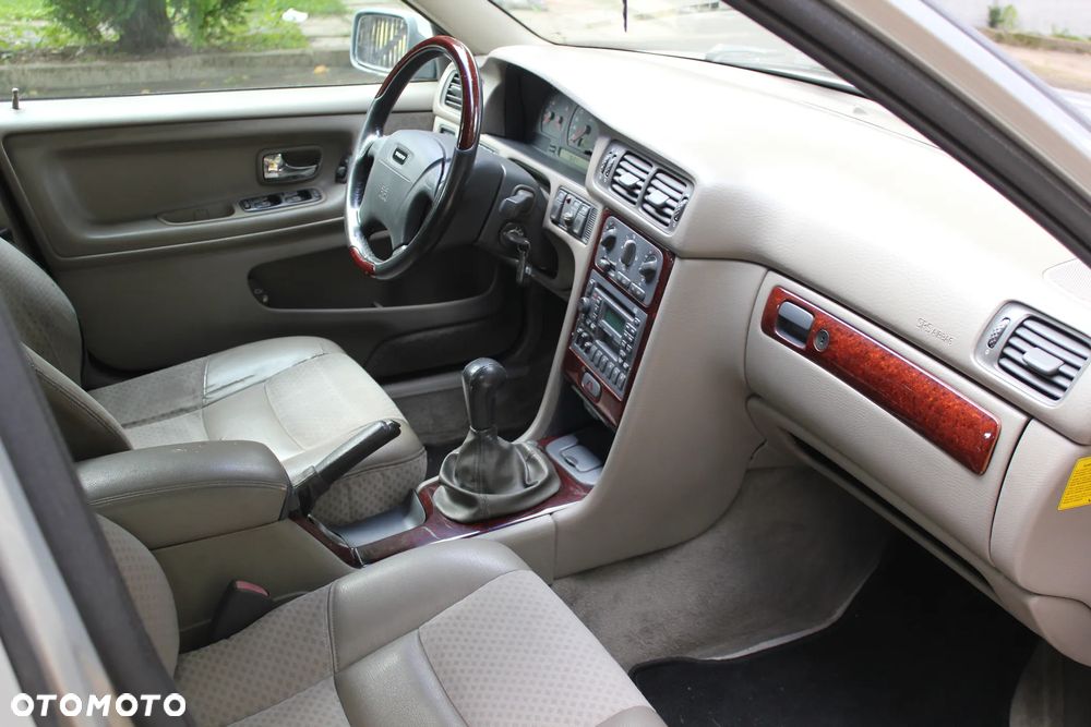 Volvo S70 - 11