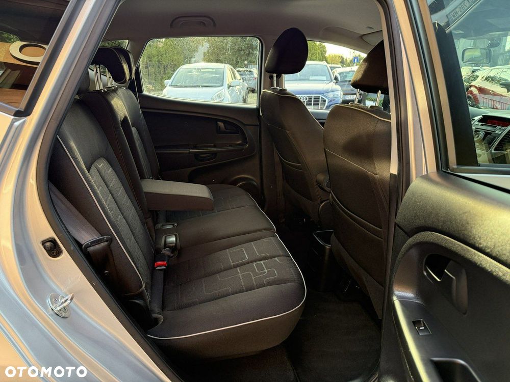 Kia Venga 1.6 CVVT Dream Team Edition - 23