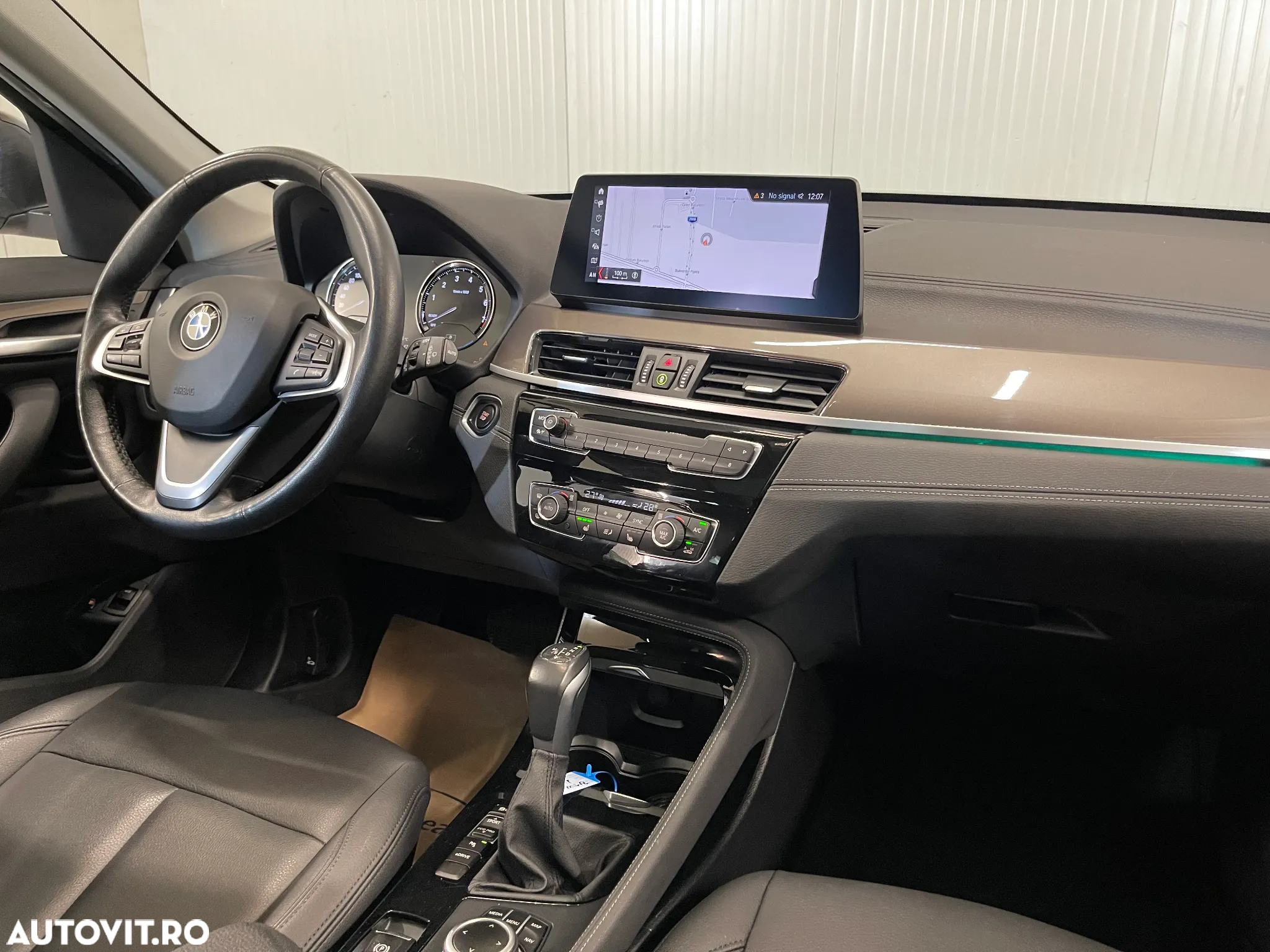 BMW X1 xDrive25e Sport Line - 9