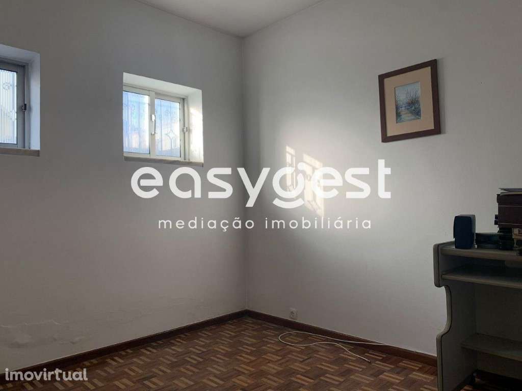 Moradia espaçosa V6 com área de 359 m2 e bem localizada - Grande imagem: 5/43