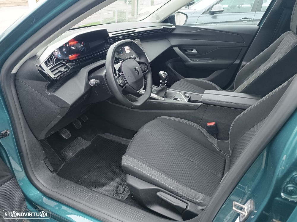 Peugeot 308 SW PureTech 110 Stop & Start Active Pack - 11