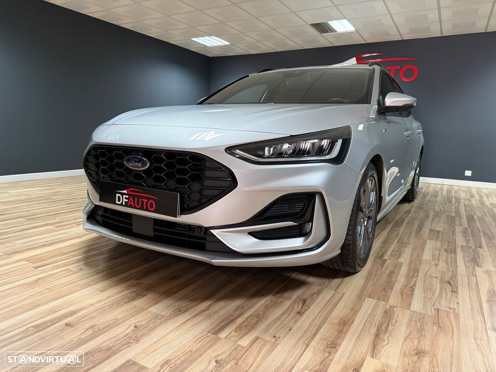 Ford Focus SW 1.0 EcoBoost MHEV ST-Line Aut. - 4