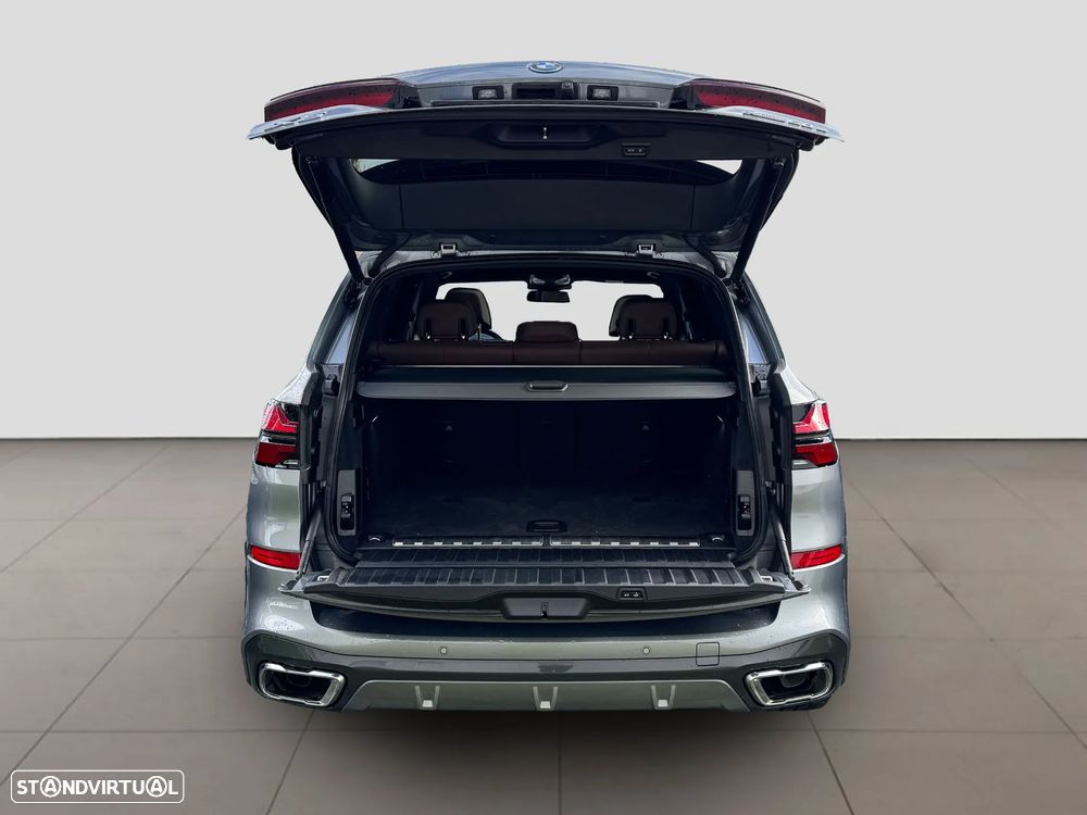 BMW X5 50 e xDrive Edição Desportiva M - 11