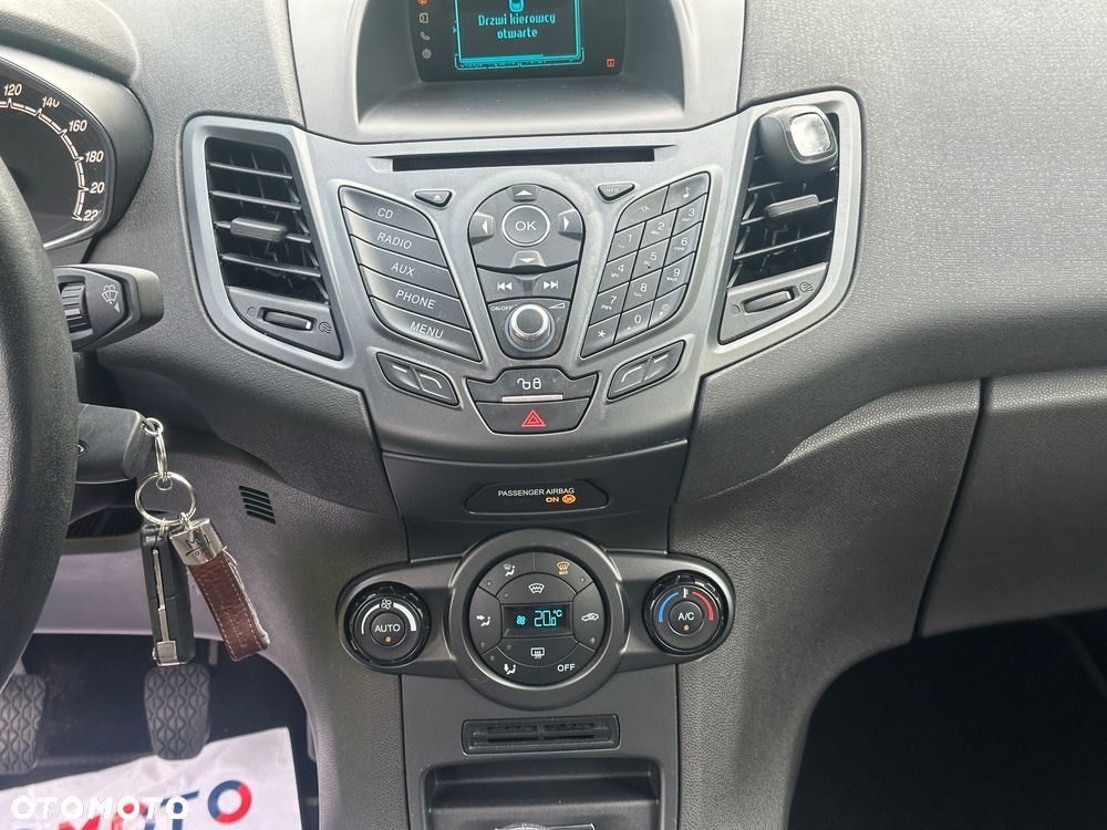 Ford Fiesta 1.25 Platinium X - 16