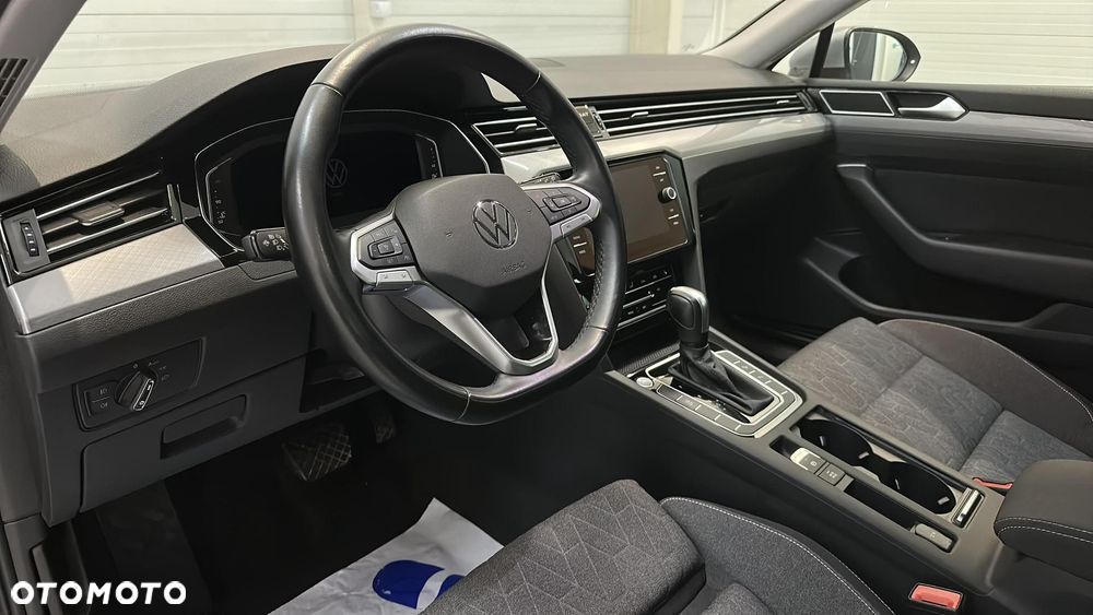 Volkswagen Passat 1.5 TSI EVO Business DSG - 11