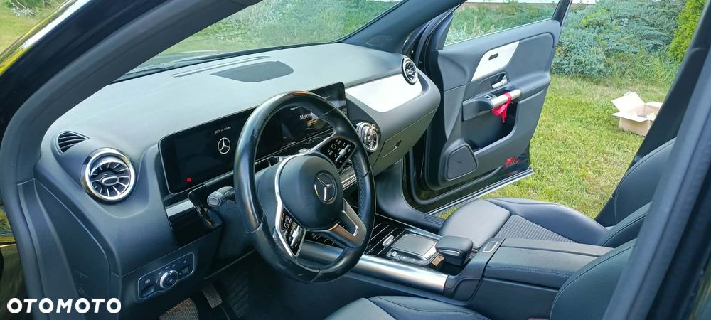 Mercedes-Benz GLA 200 Progressive - 27
